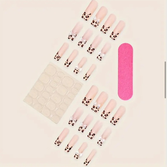 24PCS XL Leopard 🐆 Print 3D White Bowknot 🎀 acrylic press on nails - Picture 3 of 3